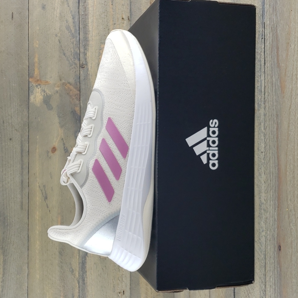 adidas QT Racer Sport Women's Running Shoe Chalk White/Cherry/Silver Metallic